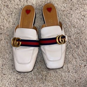 Gucci white Peyton slippers
